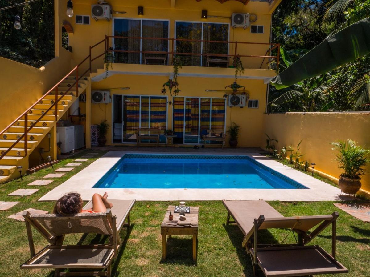 Habitacion Privada Con Pisicina Y Cocina Compartida ซายูลิตา ภายนอก รูปภาพ