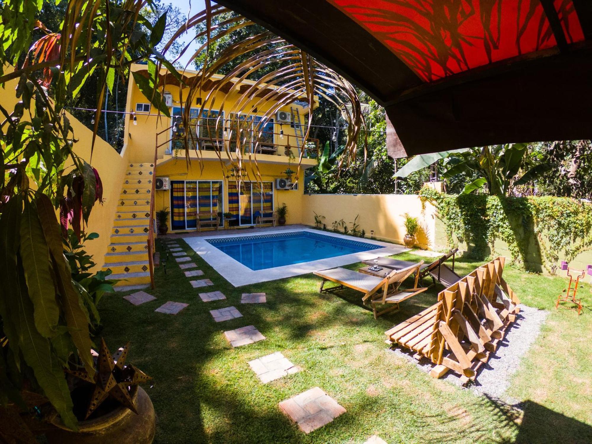 Habitacion Privada Con Pisicina Y Cocina Compartida ซายูลิตา ภายนอก รูปภาพ