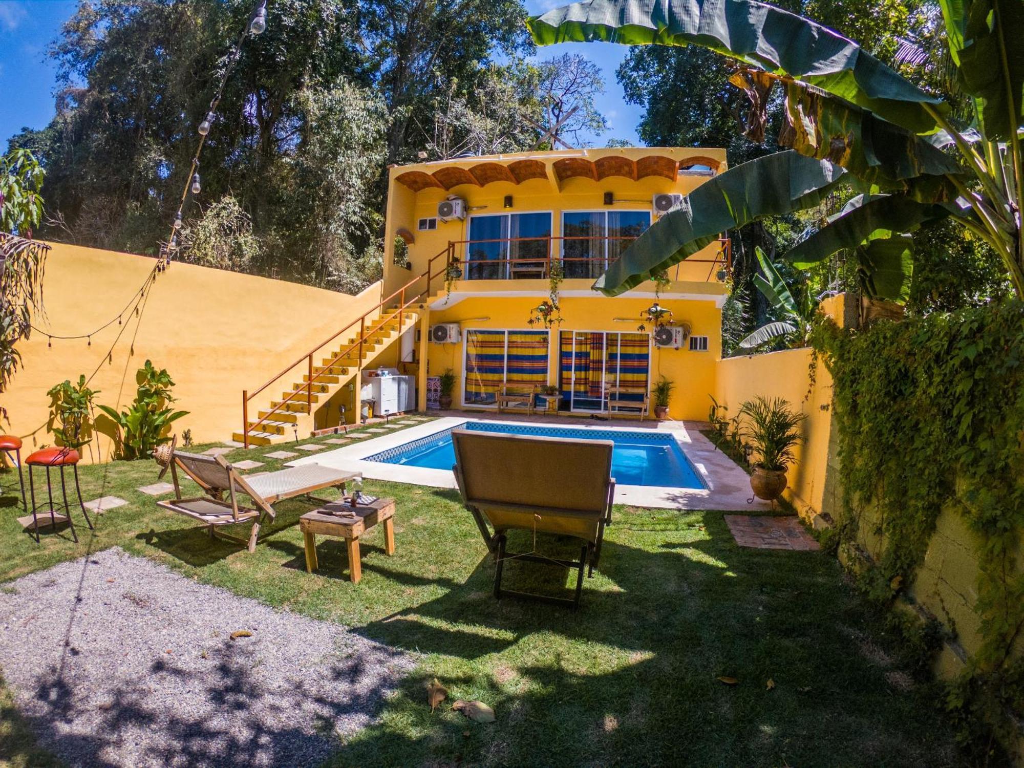 Habitacion Privada Con Pisicina Y Cocina Compartida ซายูลิตา ภายนอก รูปภาพ