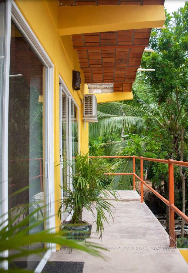 Habitacion Privada Con Pisicina Y Cocina Compartida ซายูลิตา ภายนอก รูปภาพ