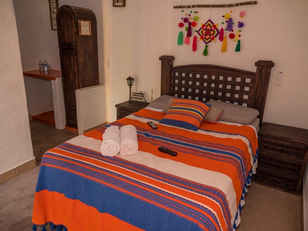 Habitacion Privada Con Pisicina Y Cocina Compartida ซายูลิตา ภายนอก รูปภาพ